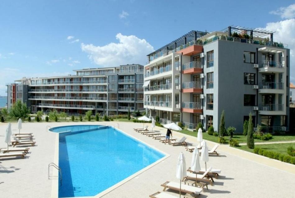 Sun Wave Apartment Presige Свети-Влас Экстерьер фото